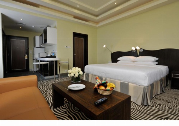 Al Raya Suites Hotel image 18