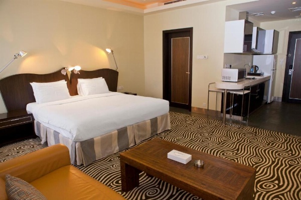 Al Raya Suites Hotel image 7